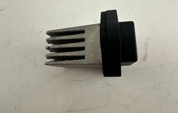 Chevrolet Captiva Heater blower motor/fan resistor