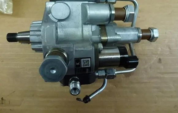 Toyota Dyna U300 U400 Fuel injection high pressure pump 2940002662SD