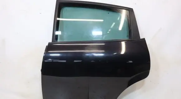 Seat Leon (1P) Rear door 