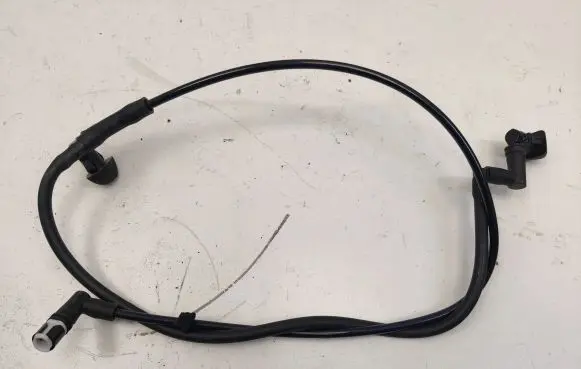 Chevrolet Camaro Windshield washer spray nozzle 
