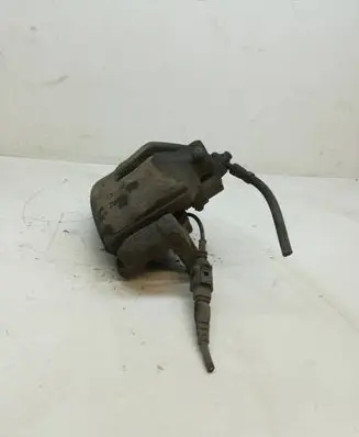 Volkswagen PASSAT B6 Front brake caliper