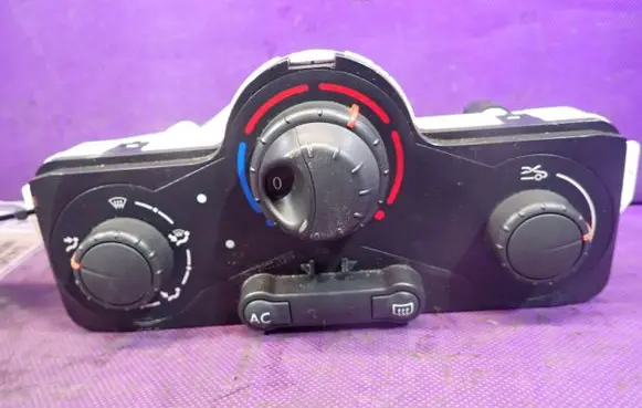 Renault Modus Climate control unit 030967W