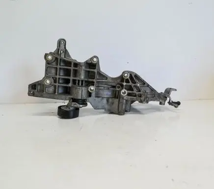 Volkswagen PASSAT CC Other engine bay part 03L903143Q