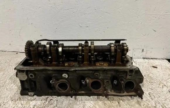 Ford Explorer Engine head 