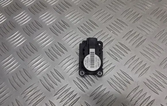 Renault Scenic II - Grand scenic II Central body control module 88T1C
