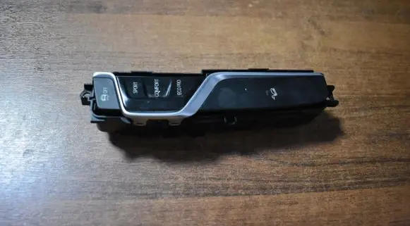 BMW X3 G01 Other switches/knobs/shifts 6843951