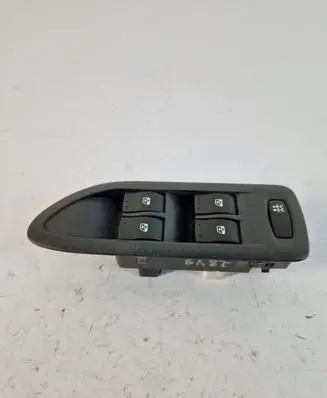 Renault Laguna II Electric window control switch 8200397297