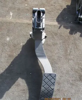 Volkswagen Golf VII Accelerator throttle pedal VW5Q1721503F