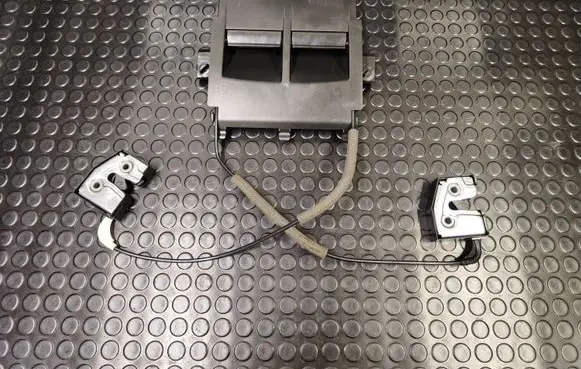 Volvo S60 Seat back rest lock catch 30727871 30761386 30767650