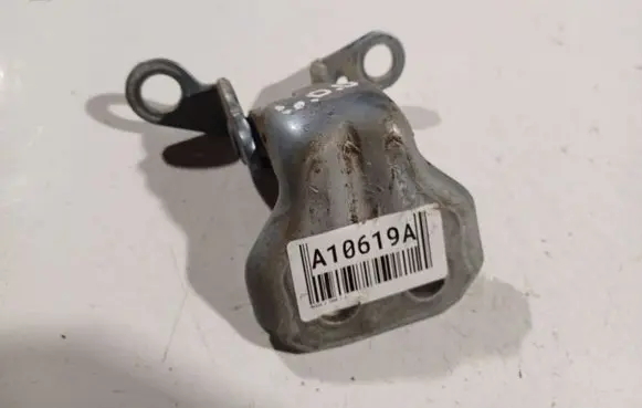 Mazda 2 Rear door lower hinge