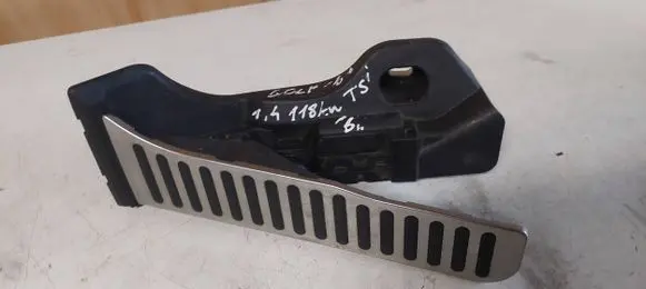 Volkswagen Golf VI Accelerator throttle pedal 1K1723503Q 6PV00889021 033908