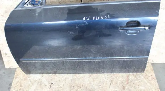 Hyundai Sonata Front door