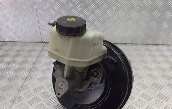 Opel Insignia A Brake booster 13228183AS