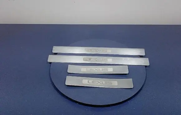 Lexus GS 300 350 430 450H Foot area side trim 