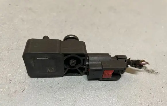 Opel Insignia A Airbag deployment crash/impact sensor 13502341