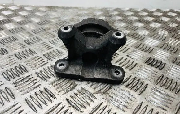 Audi A4 S4 B7 8E 8H Gearbox mounting bracket 8E0399115F