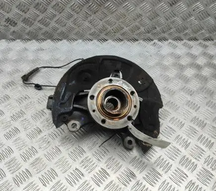 Peugeot 308 Front wheel hub 1647857480 9670367680