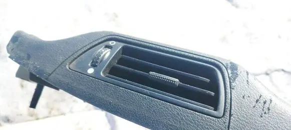 Dash center air vent grill