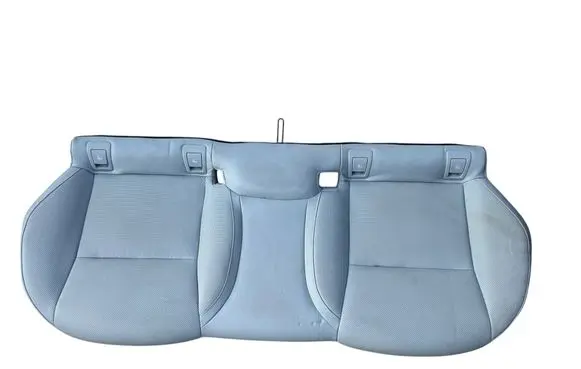 Polestar 4 Second row seats 