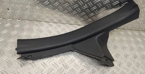 Toyota Yaris Rear sill trim cover 679180D150