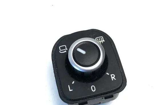 Volkswagen Golf Plus Wing mirror switch 5K0959565