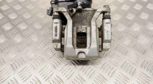 Toyota Highlander XU70 Rear brake caliper 478500E110 478220E110 4631033010