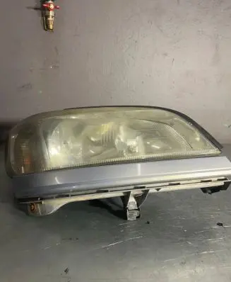 Opel Zafira A Headlight/headlamp 89100055