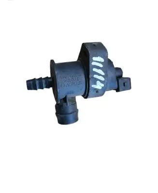 Volvo S60 Vacuum valve 31104896