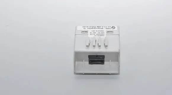 BMW 5 E39 Yaw turn rate sensor 8386932