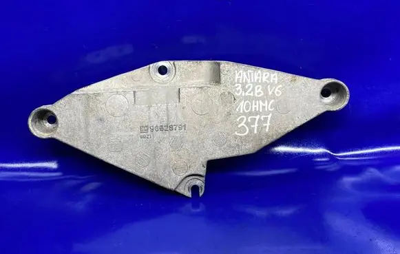Opel Antara Generator/alternator bracket 96628791