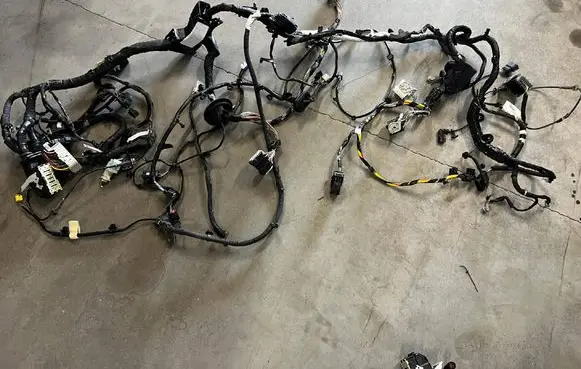 Ford Escape IV Engine installation wiring loom LX6T14290NABH LX6T13A840JA