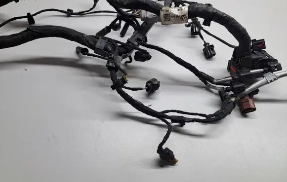 Volkswagen PASSAT B8 Engine installation wiring loom 04L972627BR