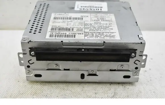Volvo V70 Radio/CD/DVD/GPS head unit 31210434AB