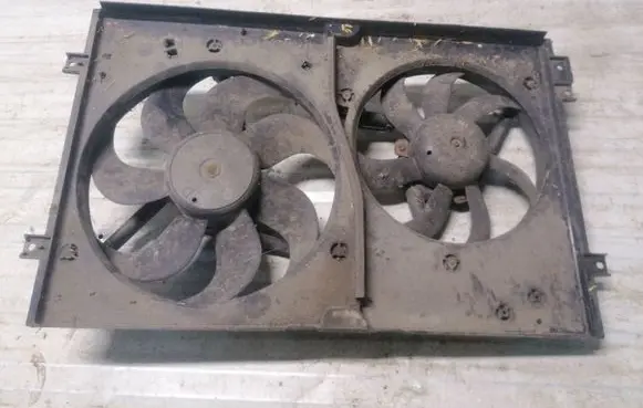 Volkswagen Bora Fan set 1J0121205B