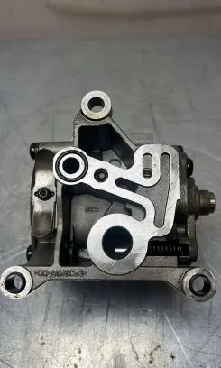 Audi A4 S4 B9 Oil pump 059115103BL
