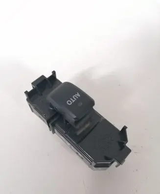 Toyota RAV 4 (XA30) Electric window control switch 8403053020