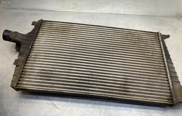 Audi A6 S6 C5 4B Intercooler radiator 4B0145305A 1554401