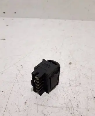 Peugeot Partner Electric window control switch M8205