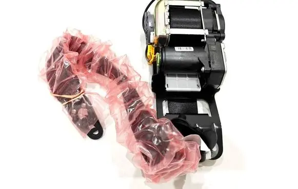 Mercedes-Benz C AMG W205 Front seatbelt 161614 A2058607700