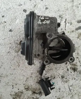 Toyota RAV 4 (XA40) Engine shut-off valve 3465672 103785