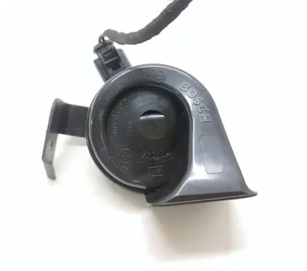 Audi A3 S3 8P Horn signal 703881157 001157
