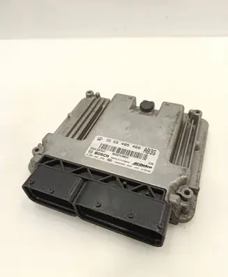 Opel Zafira C Engine control unit/module 55485466 55579447 0281031379