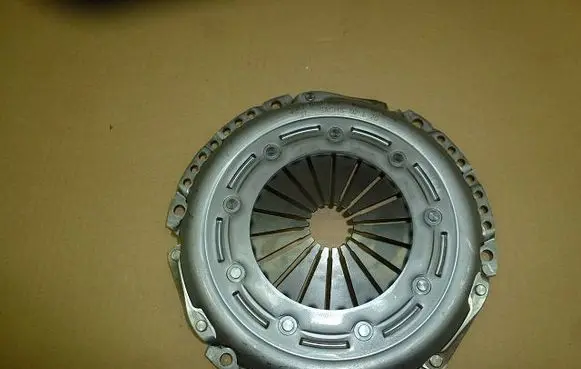 Peugeot 206 Clutch pressure plate 3082000539