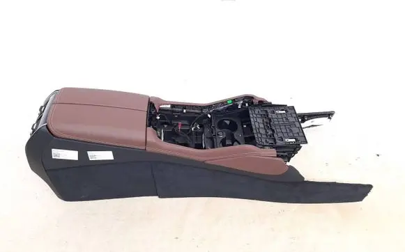 BMW X6 G06 Center console 
