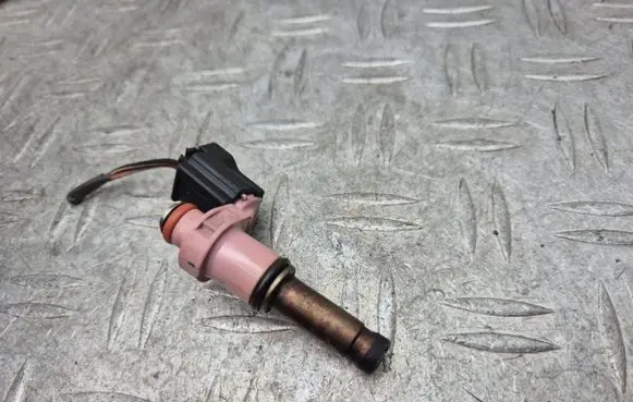 Lexus GS 300 350 430 450H Fuel injector 2325031070