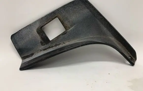Mercedes-Benz E W124 Other trunk/boot trim element 1246933333