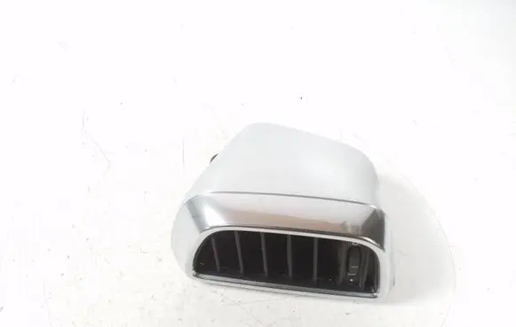 Porsche Cayenne (92A) Rear air vent grill 7P5819204