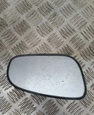 Volvo V70 Wing mirror glass 3001996