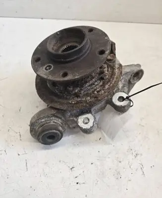 BMW 5 E60 E61 Rear wheel hub spindle/knuckle 