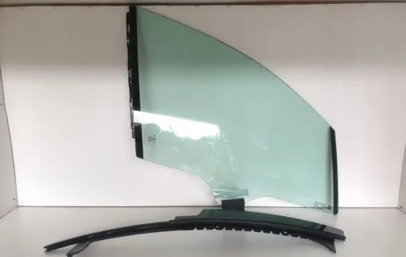 Porsche Panamera (971) Sliding door window/glass 